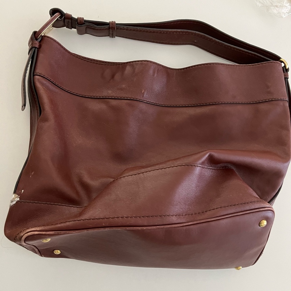 Ferragamo shoulder bag